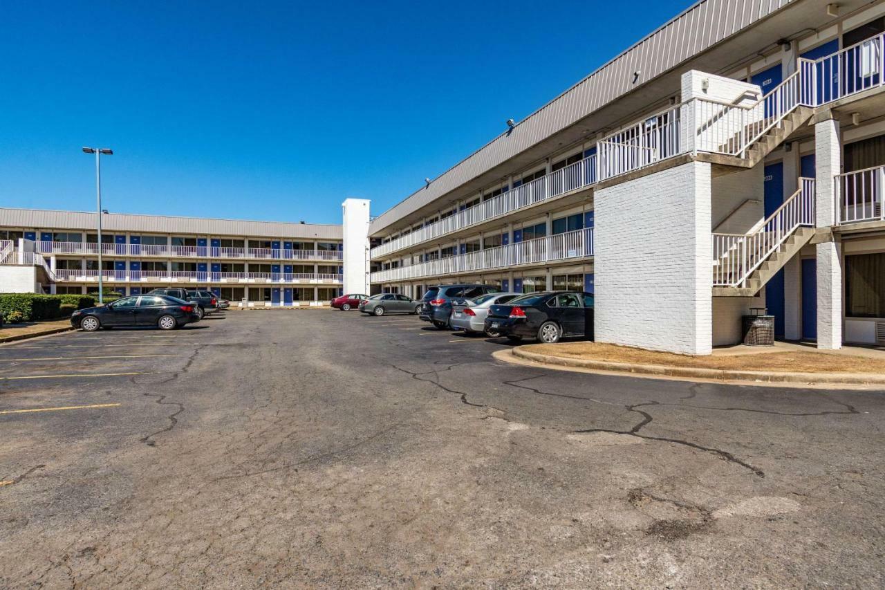 Motel 6-Little Rock, Ar - West Exterior photo